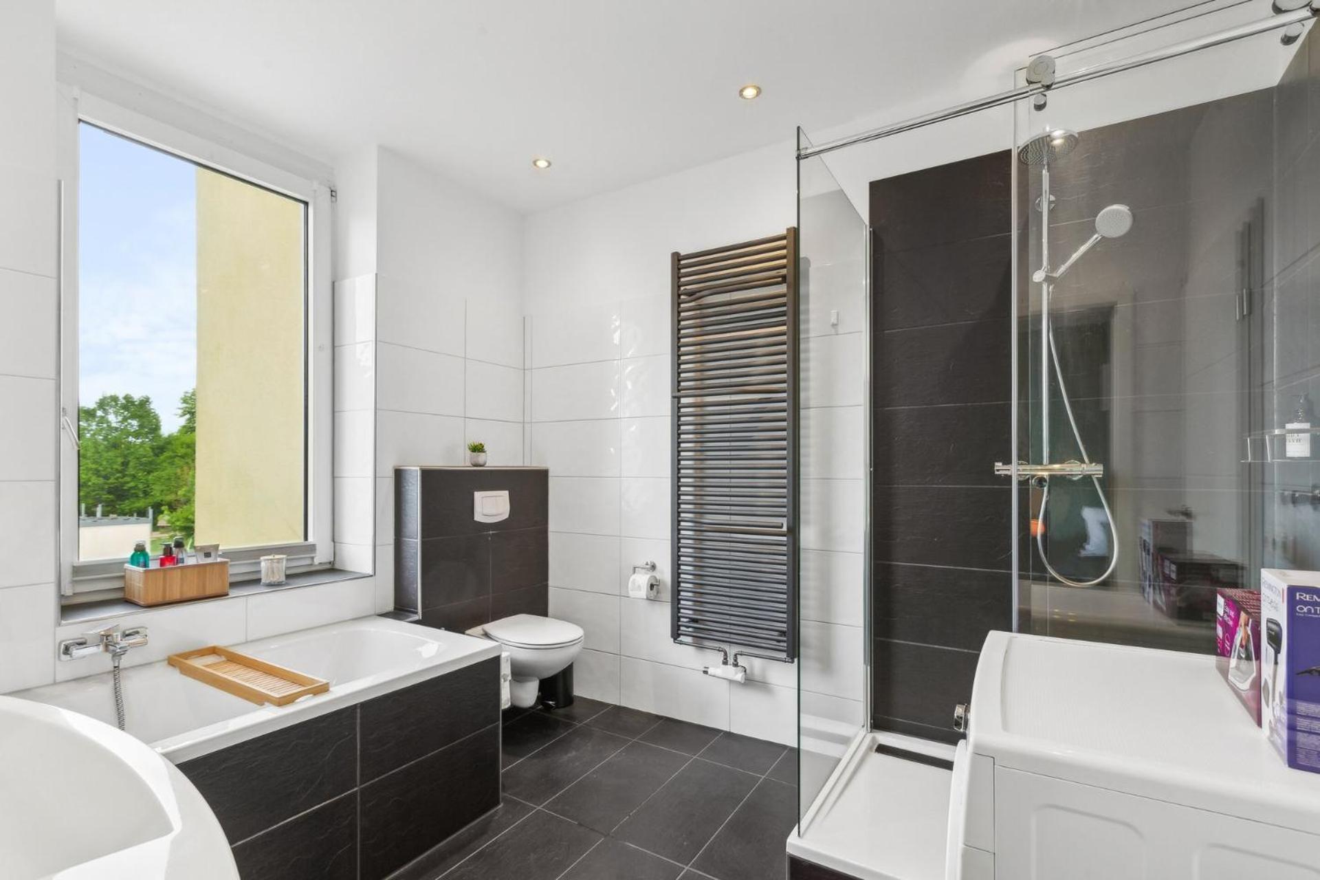Elegant & Bright ~ Near Schalke 04 ~ Office ~ Free Parking! Apartment Gelsenkirchen Luaran gambar